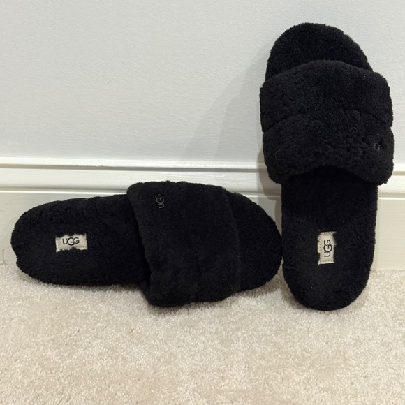 UGG Women’s Fluffy Slide Slippers – Black - Picture 3 of 4